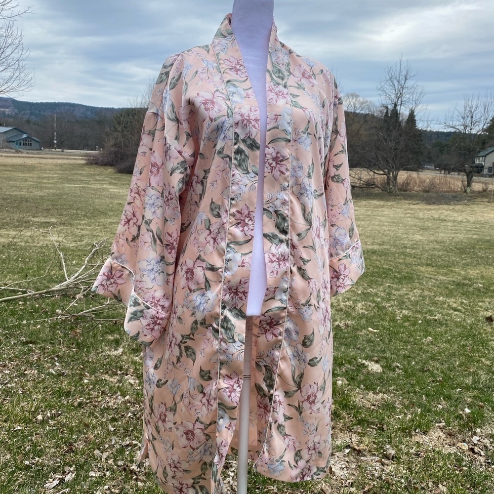 Lauren Ralph Lauren Pink Green Floral Robe Medium